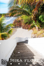 Mira Flores Stairs to the beach